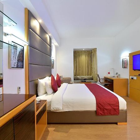เดอะ เซ็นทรัล เรซิเดนซี Hotel Thiruvananthapuram ภายนอก รูปภาพ