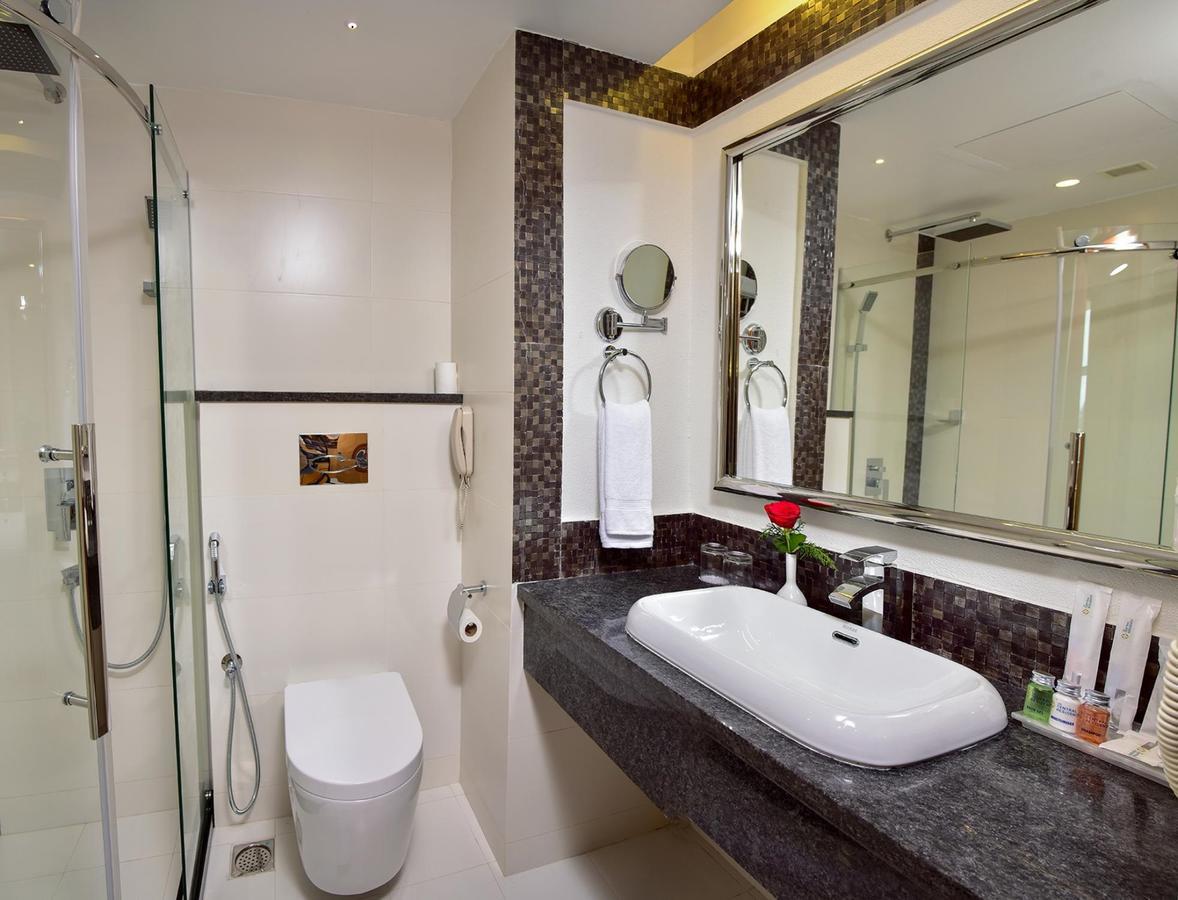 เดอะ เซ็นทรัล เรซิเดนซี Hotel Thiruvananthapuram ภายนอก รูปภาพ