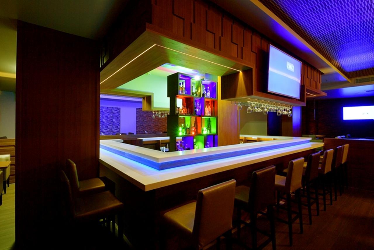 เดอะ เซ็นทรัล เรซิเดนซี Hotel Thiruvananthapuram ภายนอก รูปภาพ