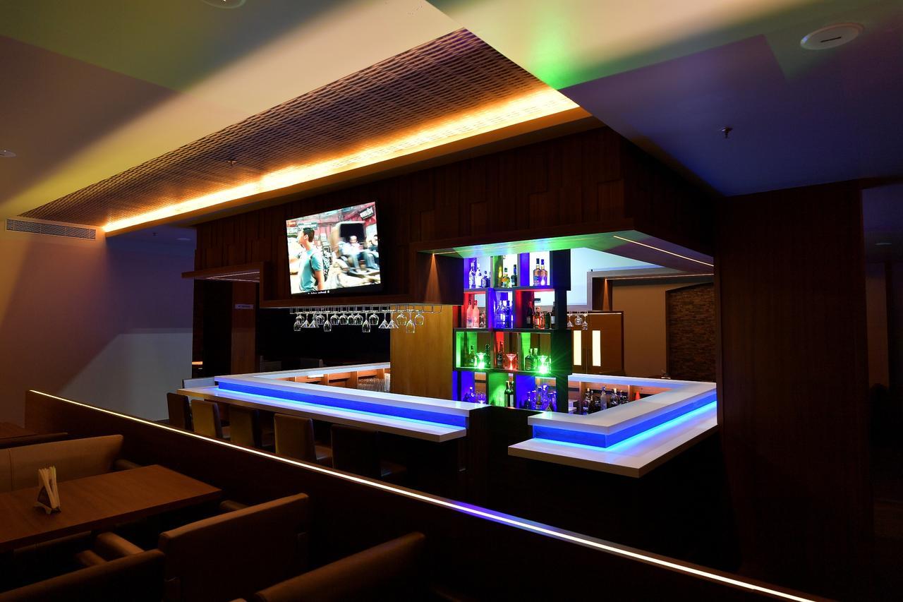เดอะ เซ็นทรัล เรซิเดนซี Hotel Thiruvananthapuram ภายนอก รูปภาพ